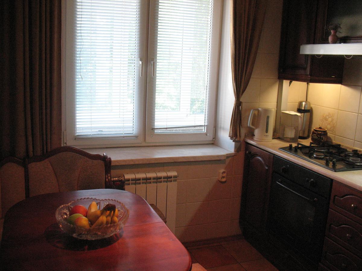 Apartments Near Politech Kiev Esterno foto